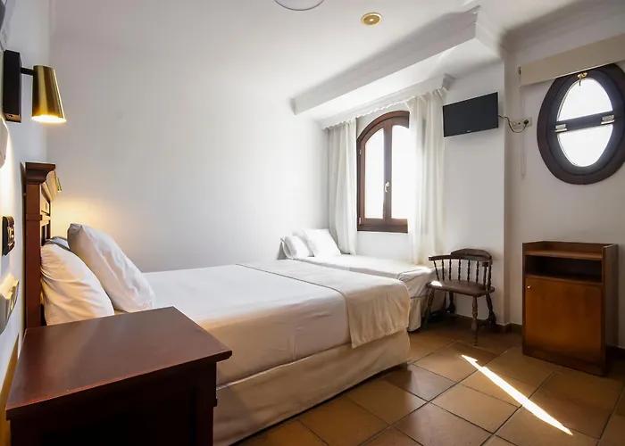 Hostal La Muralla